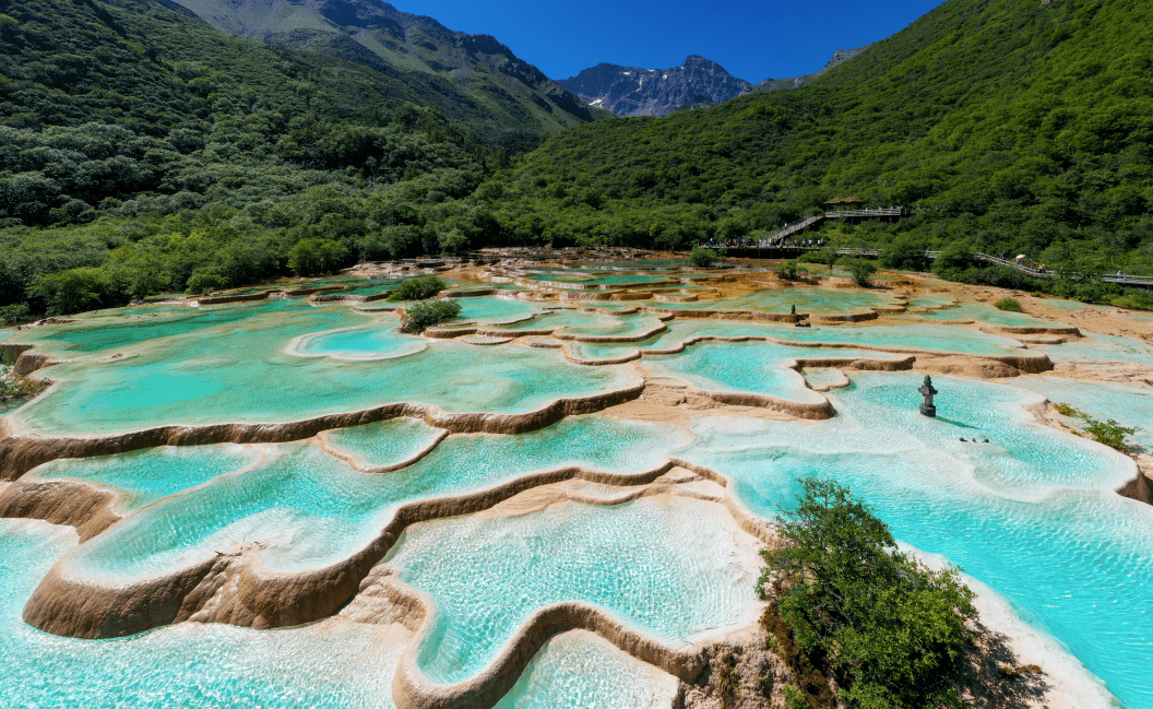 上海旅游團(tuán)報(bào)名三日游價(jià)格,上海旅游團(tuán)報(bào)名三日游價(jià)格，深度解析與觀點(diǎn)闡述