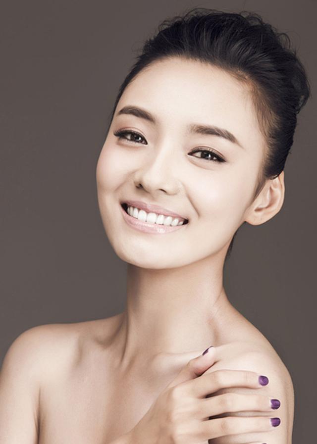 演員林源圖片,演員林源圖片，變化、學(xué)習(xí)與自信的力量
