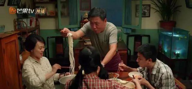 青春期日記最新章節(jié)，小巷中的秘密小店