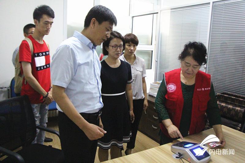 青島積分落戶最新動態(tài)，2025年政策更新與巷弄特色小店共融發(fā)展